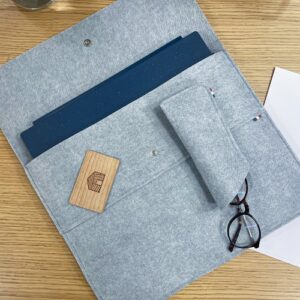Pochette Ordinateur 17 pouces en feutrine