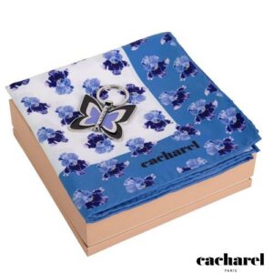 Parure Cacharel (porte-clefs & foulard)