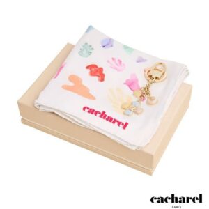 Parure Cacharel (porte-clefs & foulard)